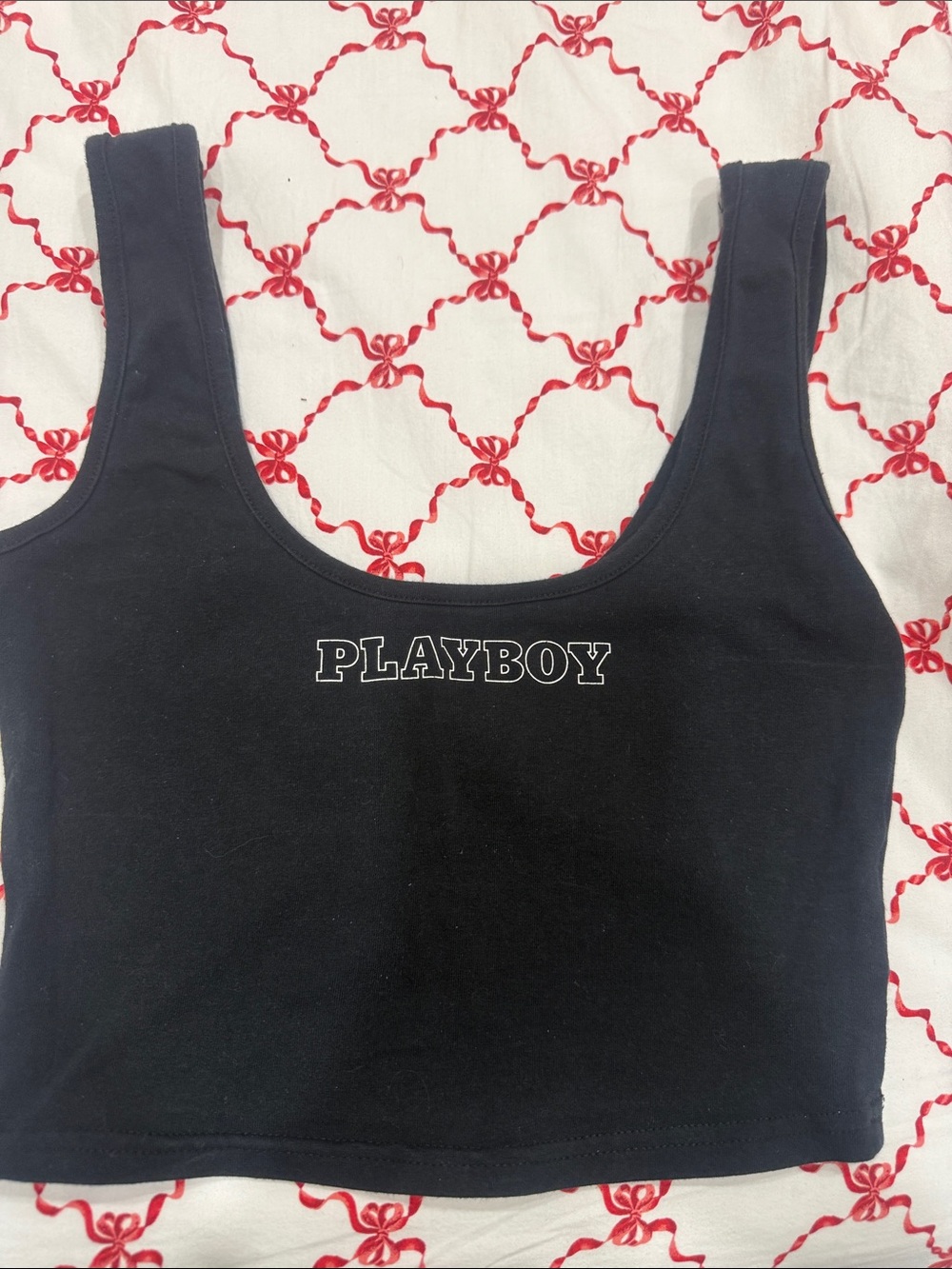 PLAYBOY Black Logo Scoop Crop Tank